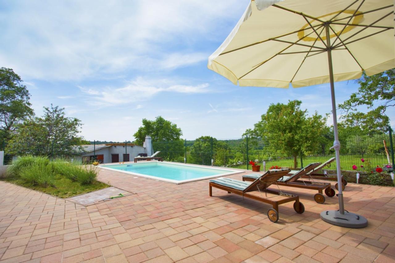 Holiday Home Elvis, Village Kujici Hreljici ภายนอก รูปภาพ