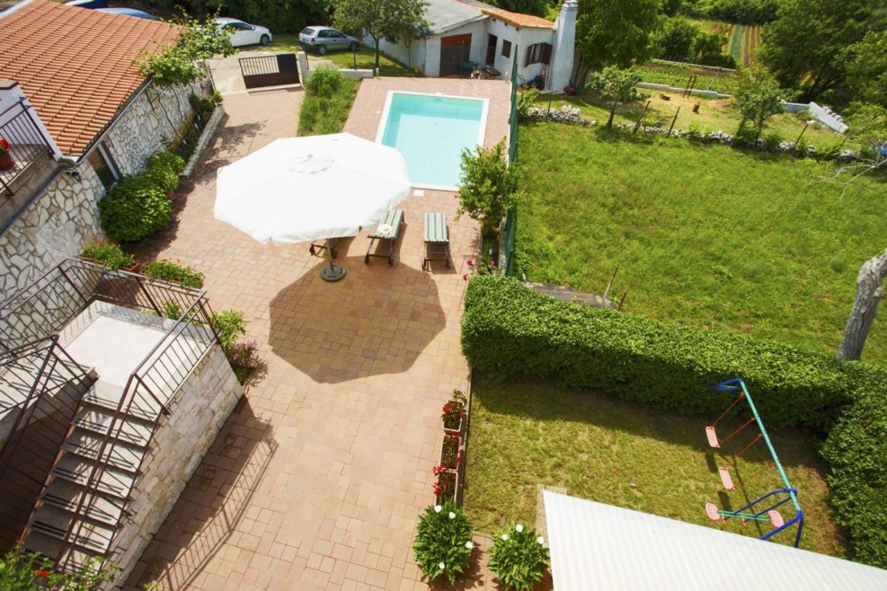 Holiday Home Elvis, Village Kujici Hreljici ภายนอก รูปภาพ