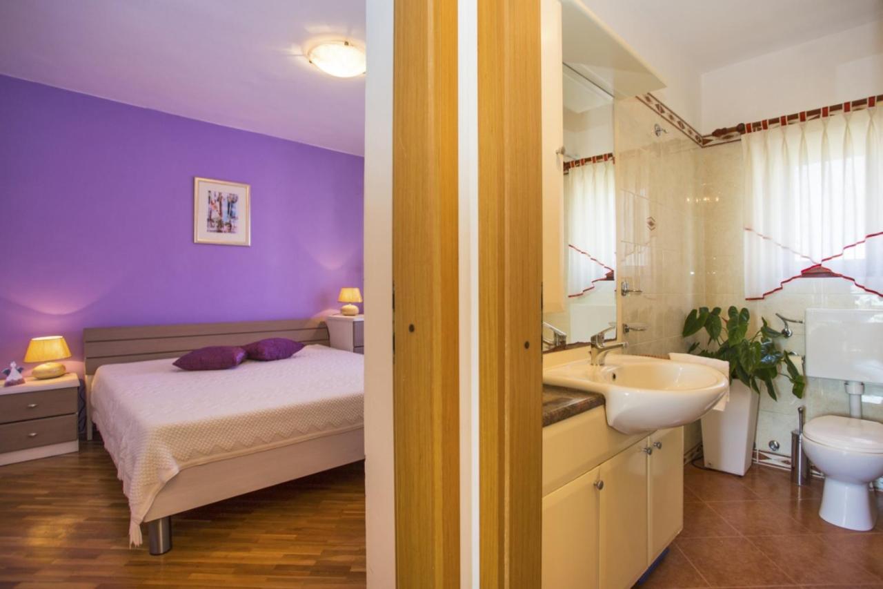 Holiday Home Elvis, Village Kujici Hreljici ภายนอก รูปภาพ